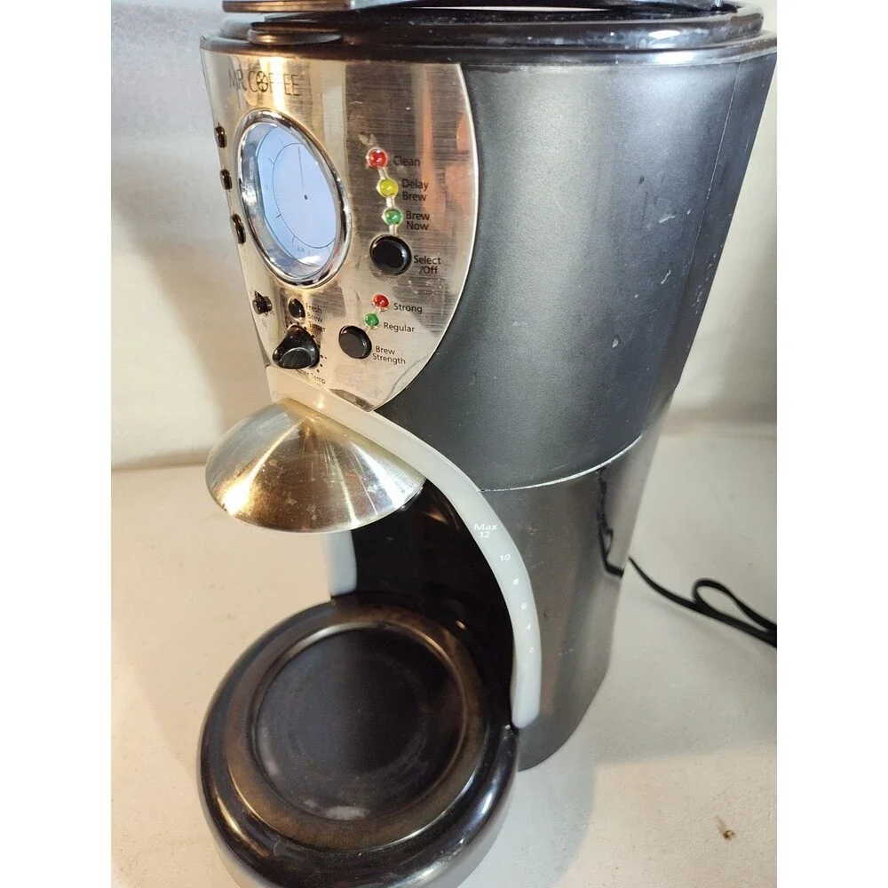 MR. Coffee Programmable 12 Cup Black With Stainless Steel BVMC-LMX43 (1073)
